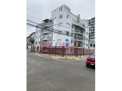 San Miguel · Frente A Parque / Vivir Frente A Un Parque, A Minutos De Todo Lo Que Una Familia Resuelve En El Día A Día.