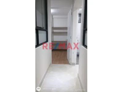 Venta De  Hermoso Departamento - 2Do Piso