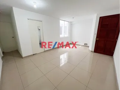 ✨ Dale A Tu Familia El Hogar Que Merece | 68 M² De Estilo Y Comodidad🔥 ¡S/1,050 Y Es Tu Nuevo Hogar! 4.º Piso | 2 Habitaciones | 12 Av. Central Sjl