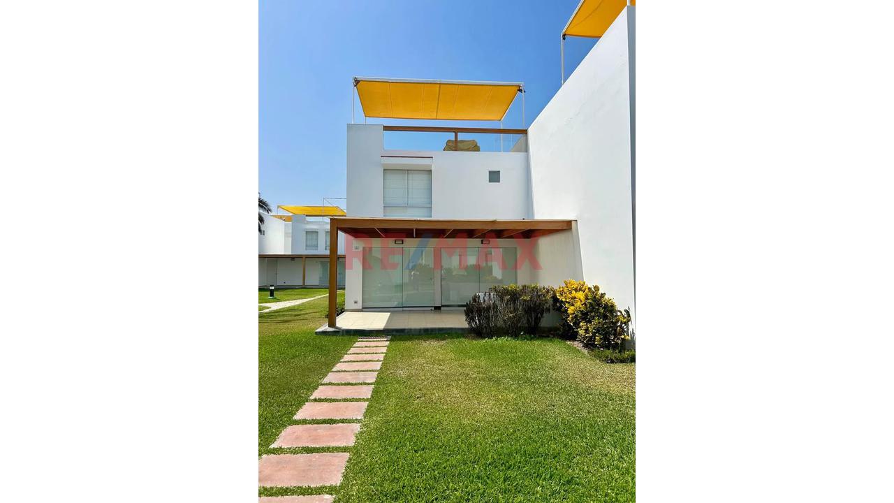 Venta De Hermosa Casa De Playa En Condominio Asia Del Sur