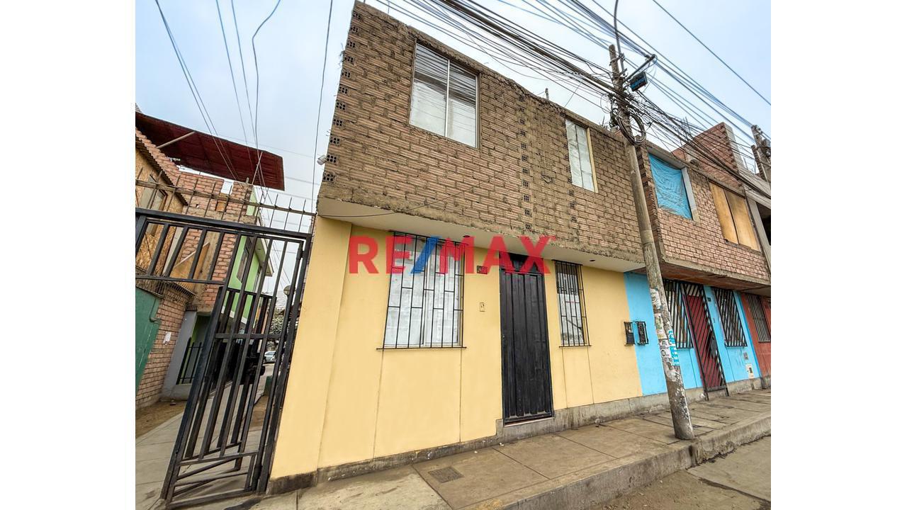Venta De Casa De 85M2 En Puente Piedra De Dos Pisos