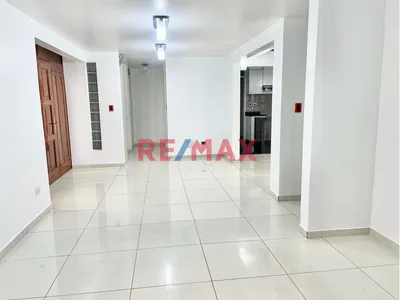 Vendo Departamento En Surco- 1Er Piso