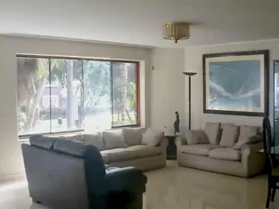 Venta de Departamento en Santiago de Surco - Lima 2 Dormitorios