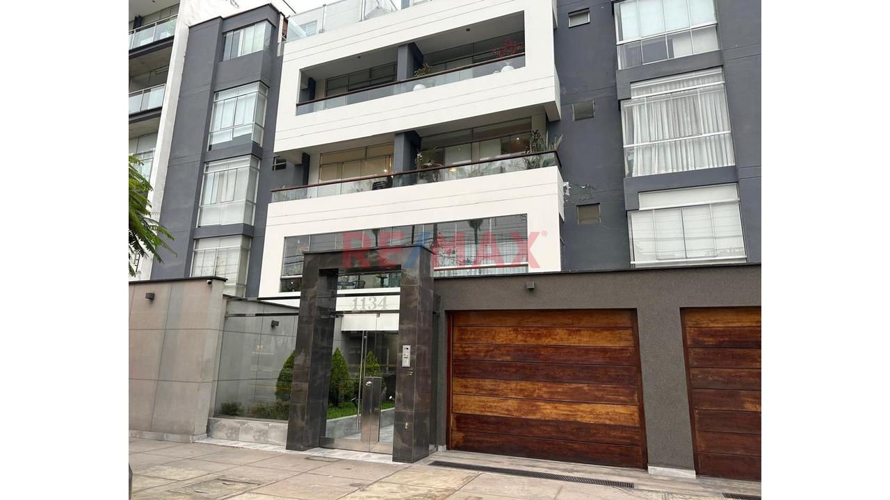 Se Alquila Lindo Departamento En Chacarilla En La Av. Velasco Astete En Surco