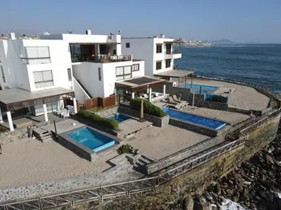 Venta de Casa en Punta Hermosa - Lima 3 Dormitorios 