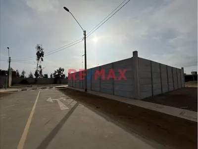Venta Amplio Terreno De 104M2 En Chilca