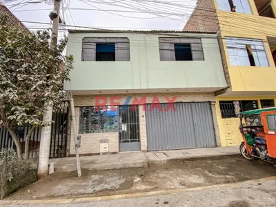 Venta de Casa en Puente Piedra - Lima 6 Dormitorios 