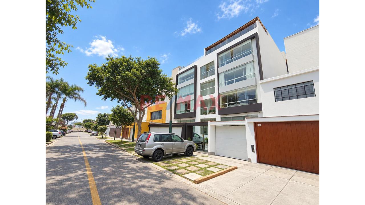 Vendo Dúplex En Límite Magdalena Y San Isidro 312 M² | 5 Dormitorios | 5 Baños | 2 Terrazas | 2 Cocheras