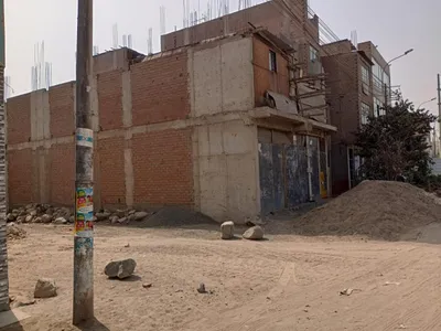 Venta de Casa en Carabayllo - Lima 6 Dormitorios 