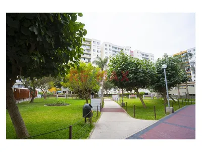 Alquiler De Local Comercial (1Er Y 2Do Piso) - San Isidro (Corpac)