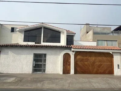 Venta de Casa en San Borja - Lima 5 Dormitorios