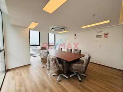 🏢 **Tu Próximo Negocio Comienza En Surco**