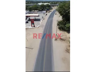 Vendo Terreno En Catacaos - Piura  Ubicado A Menos De Un Km En La Av. Que Conecta El Bajo Piura Con El Medio Piura