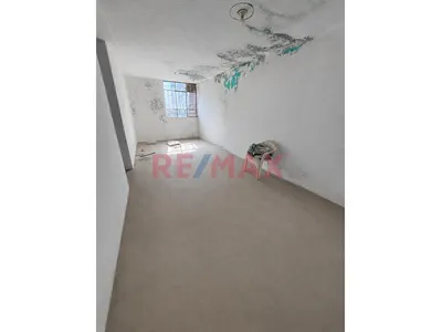 🏡 ¡Se Vende Casa Como Terreno En Cayma!