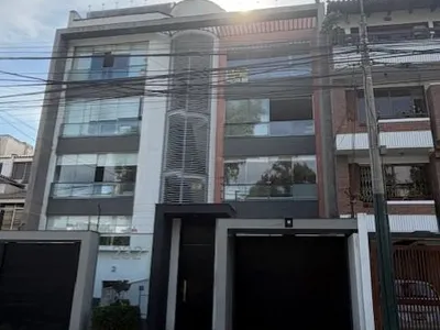 Venta de Departamento en Santiago de Surco - Lima 3 Dormitorios