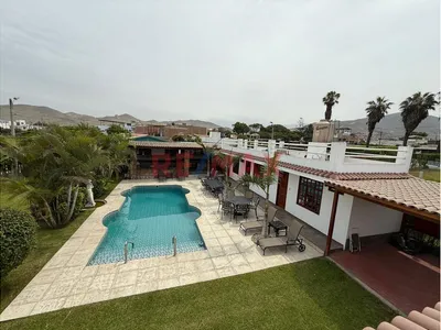 Exclusiva Casa De Playa De Lujo En El Country Club Balneario De Santa Rosa