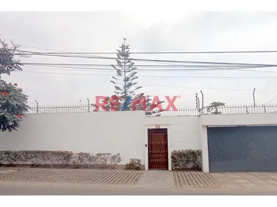 ¡Alquiler De Casa En La Molina, Residencial Monterrico, ¡Unife!