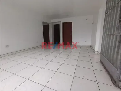 Local Comercial De 150 M² En Ubicación Estratégica De Zárate – Ideal Oficinas O Consultorios