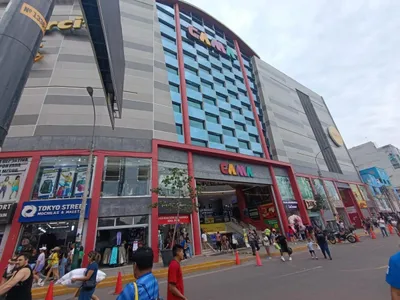 Venta de Local Comercial en La Victoria - Lima