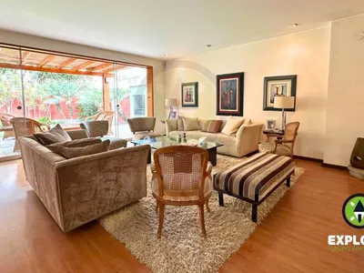 Venta de Casa en San Isidro - Lima 5 Dormitorios
