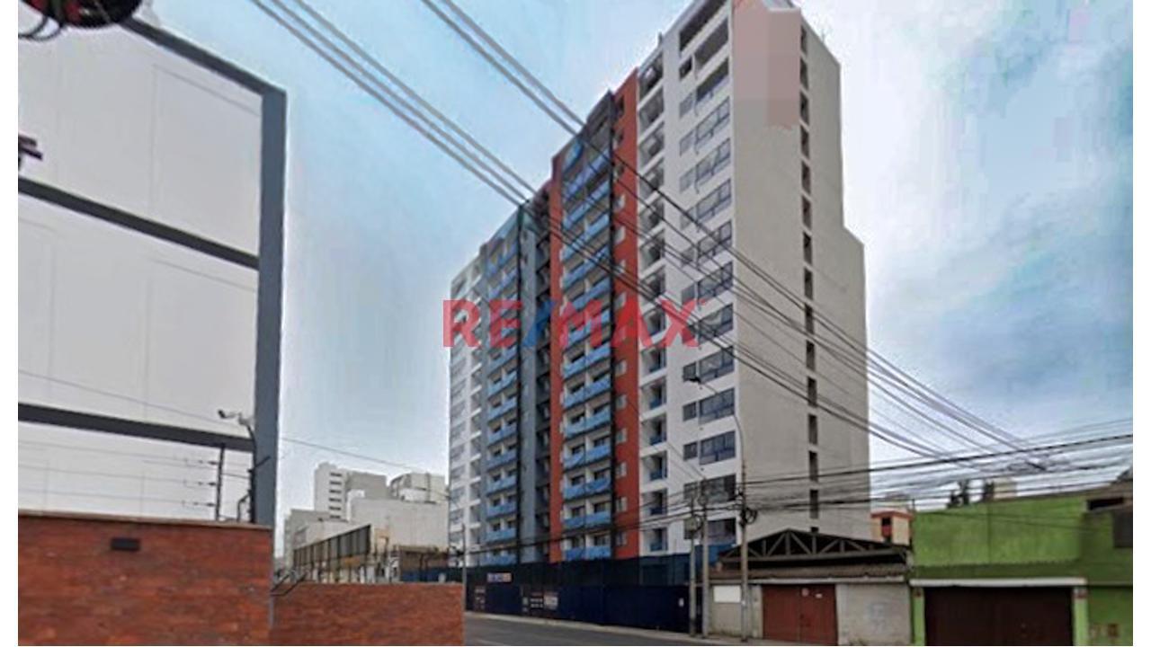 🏡 En Venta Departamento En 1.Er Piso Con Terraza – San Miguel