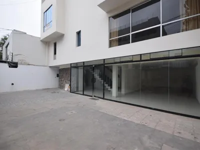 Casa en venta · Chacarilla de Santa Cruz, San Isidro · 200 m², 7 dorm.
