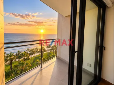 Alquiler Malecon La Marina | ¡Vive Frente Al Mar! 156 M² | 3 Hab.| Piscina