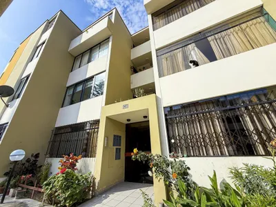 Venta de Departamento en Santiago de Surco - Lima 3 Dormitorios