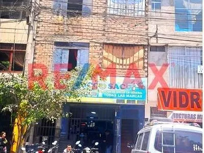 Venta de Casa en - Lima 8 Dormitorios 