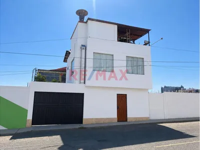 Se Vende Casa En La Calle Tacna