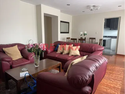 Se Alquila  Exclusivo Departamento En Quinta Los Guindos Cayma