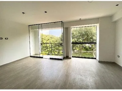 Venta de Departamento en Santiago de Surco - Lima 3 Dormitorios