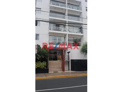 Departamento en alquiler · C. Berlín 330, Miraflores · 125 m², 4 dorm.