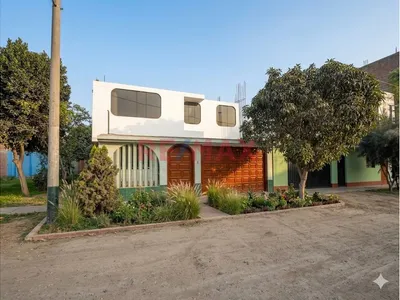🏡✨ ¡Venta De Casa En Santa Clara - Ate! ✨🏡