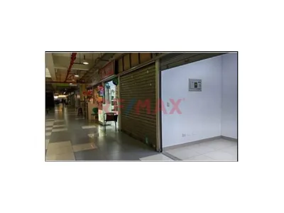 Se Vende Local En El Centro Comercial - Chorrillos