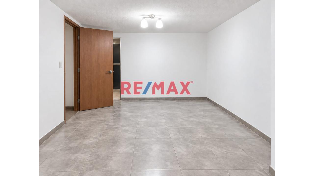 Se Vende Departamento En Condominio Valle Alto