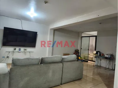 Departamento En 1Er Piso Con 4 Habitaciones