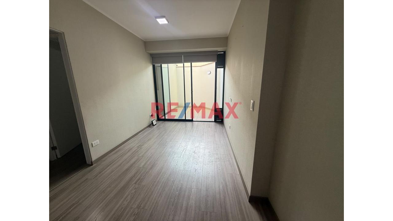 Departamento En Alquiler | Edificio-Arándanos 1 Surquillo