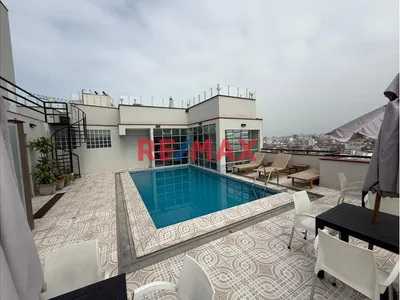 Se Vende Bonito Flat ,Al Costado De Urb Aurora