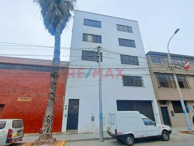 Venta De Edificio De 5 Pisos A Espaldas De Tingo María, Cercado De Lima
