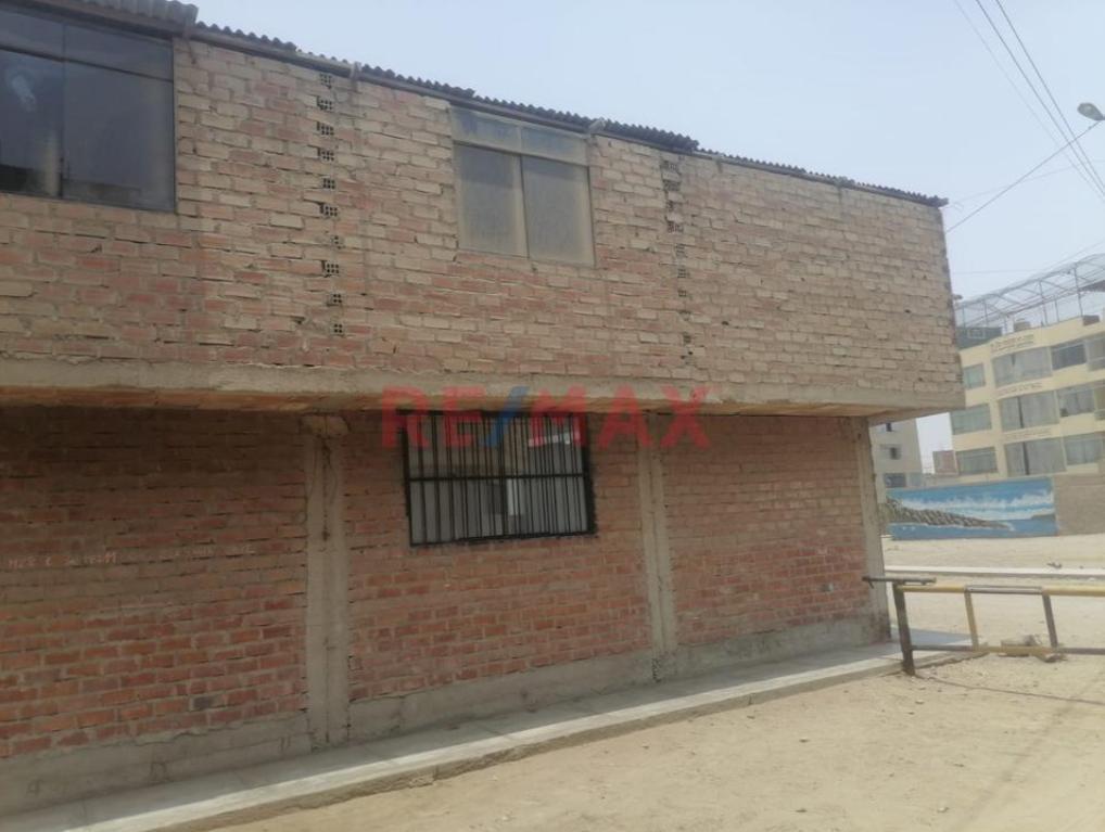 Venta de Casa en Comas - Lima 2 Dormitorios 