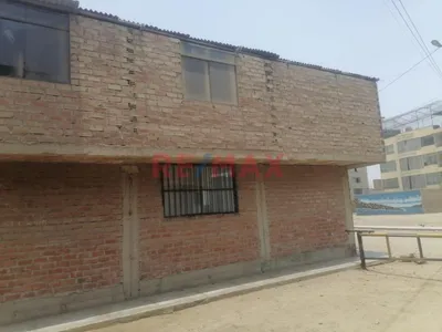 Venta de Casa en Comas - Lima 2 Dormitorios