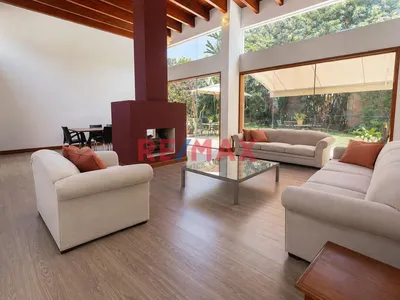 Casa en venta · El Sol de la Molina Etapa 3, La Molina · 236 m², 2 dorm.