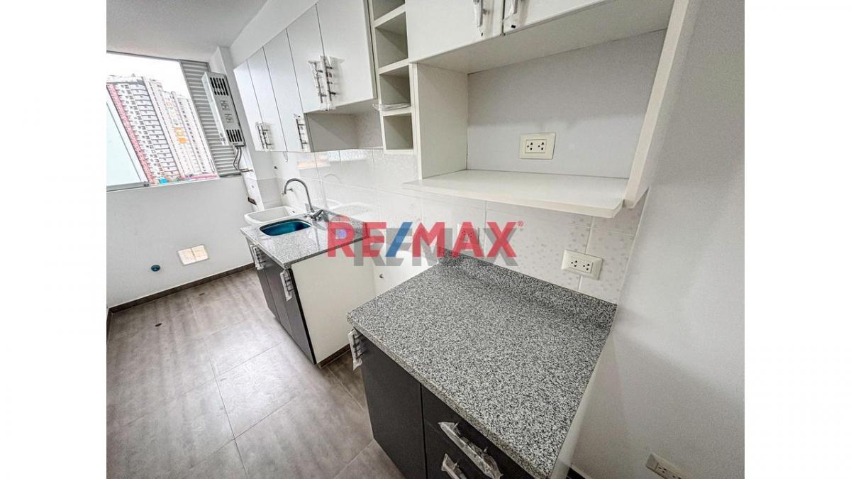 Venta de Departamento en Cercado - de - Lima - Lima 2 Dormitorios 
