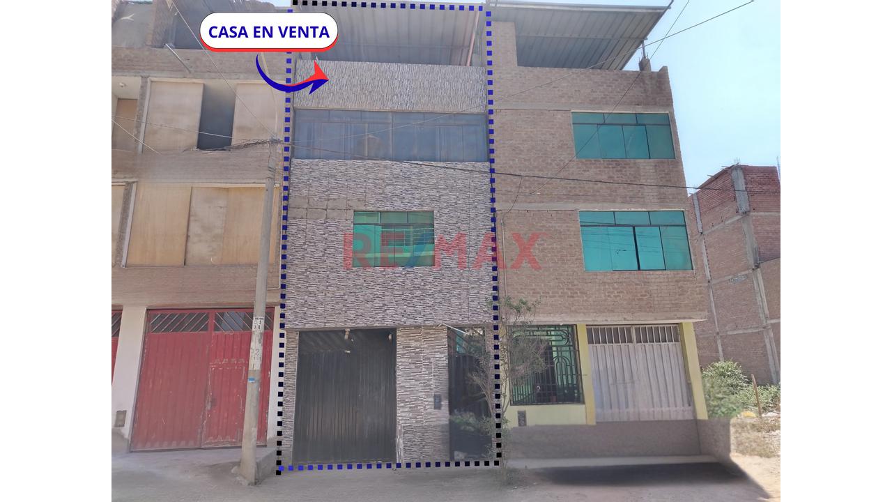 Casa En Venta 3 Pisos Mas Azotea