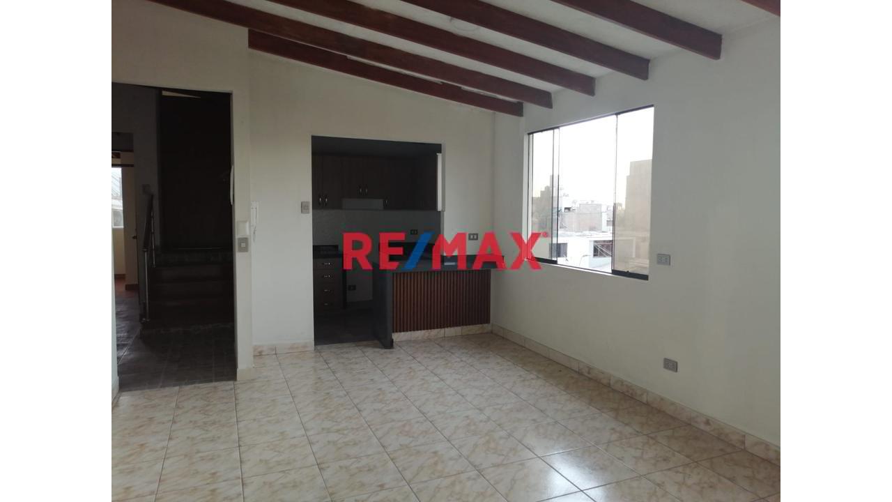 ¡Vive En Una Zona Tranquila Y Bien Ubicada En Mayorazgo!