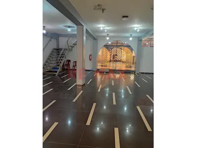 Alquiler Local Comercial 150 M²  San Juan De Lurigancho