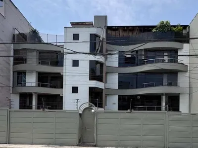 Venta de Departamento en Santiago de Surco - Lima 3 Dormitorios