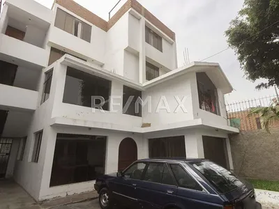 Venta de Casa en Chorrillos - Lima