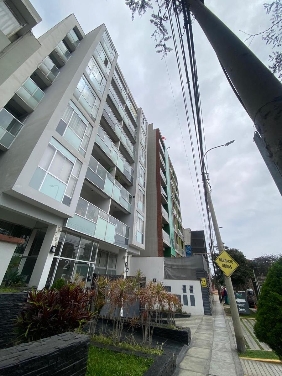 Venta de Departamento en Miraflores - Lima 3 Dormitorios 
